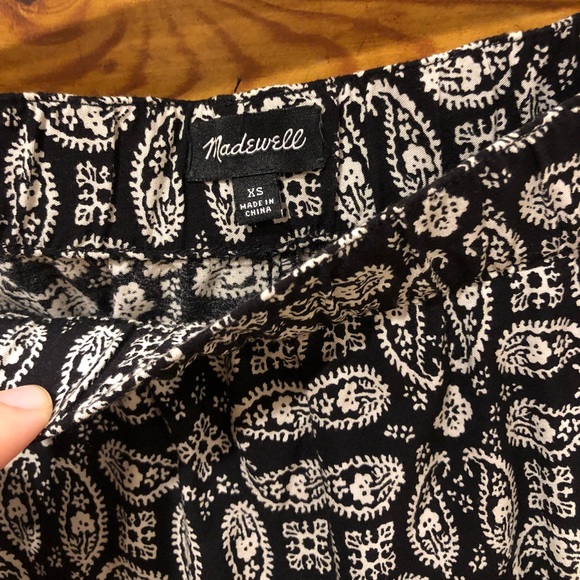 Madewell Bandana Paisley Drapey Pull-On Shorts - Picture 3 of 4